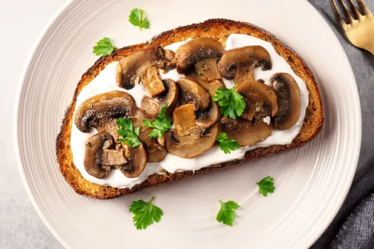 Creamy Mushroom Toast with Sour Cream